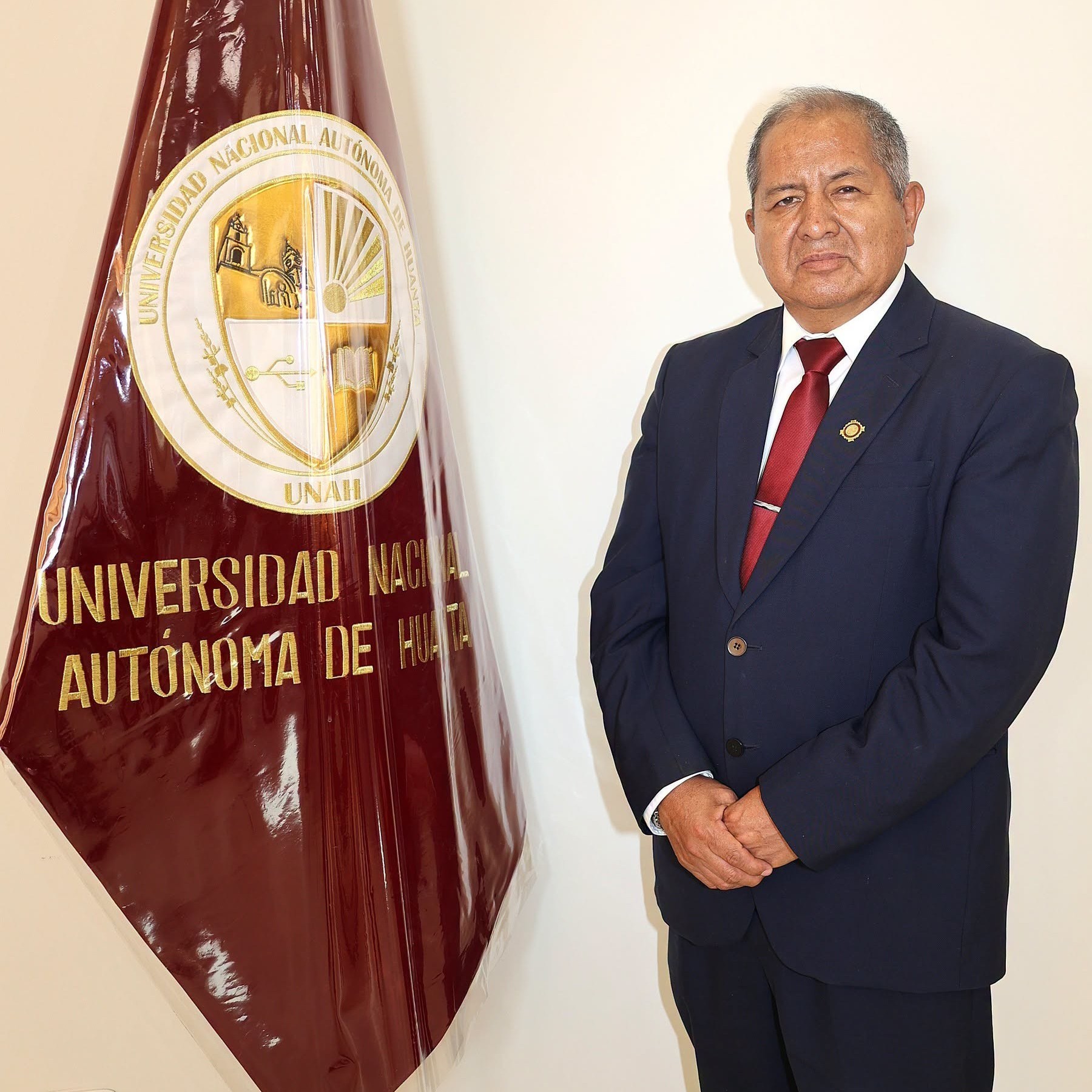 Foto de Dr. Santos Clemente Herrera Diaz